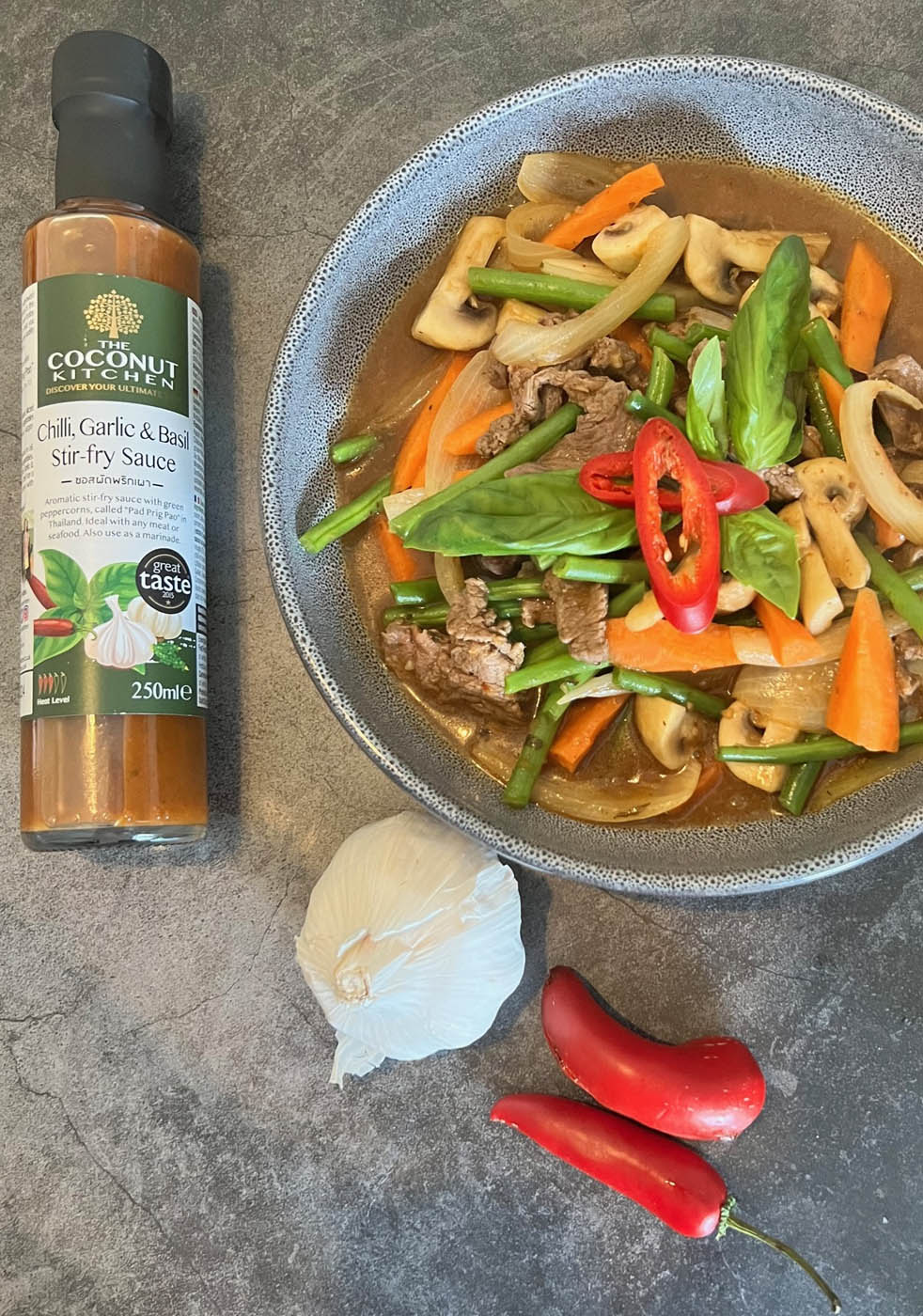 Chilli Garlic and Basil Pad Krapraw